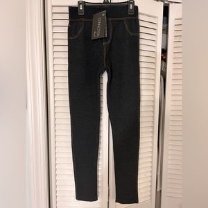 Connection 18 Jeggings (Jean Leggings)           Size: L/XL